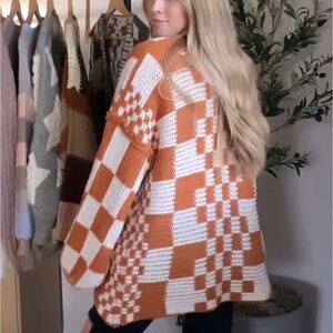 BIBI Dark caramel orange and cream open front cardigan. Warm long adorable!!!